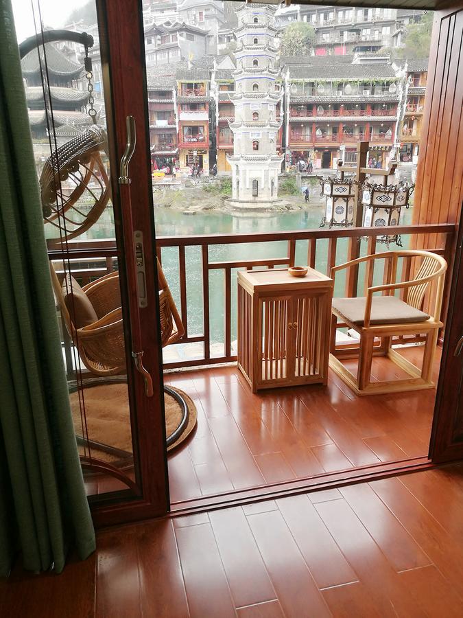 沱江缘民宿 Fenghuang Luaran gambar